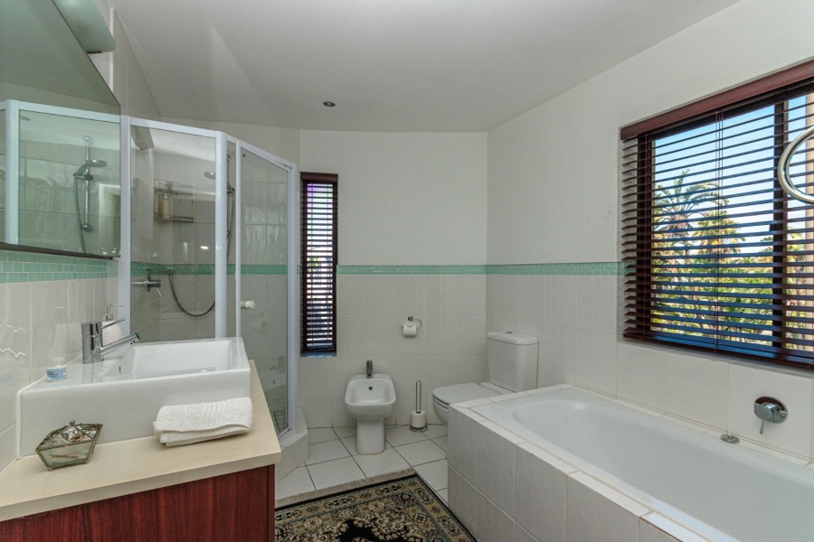 8 Bedroom Property for Sale in Sunset Beach Western Cape